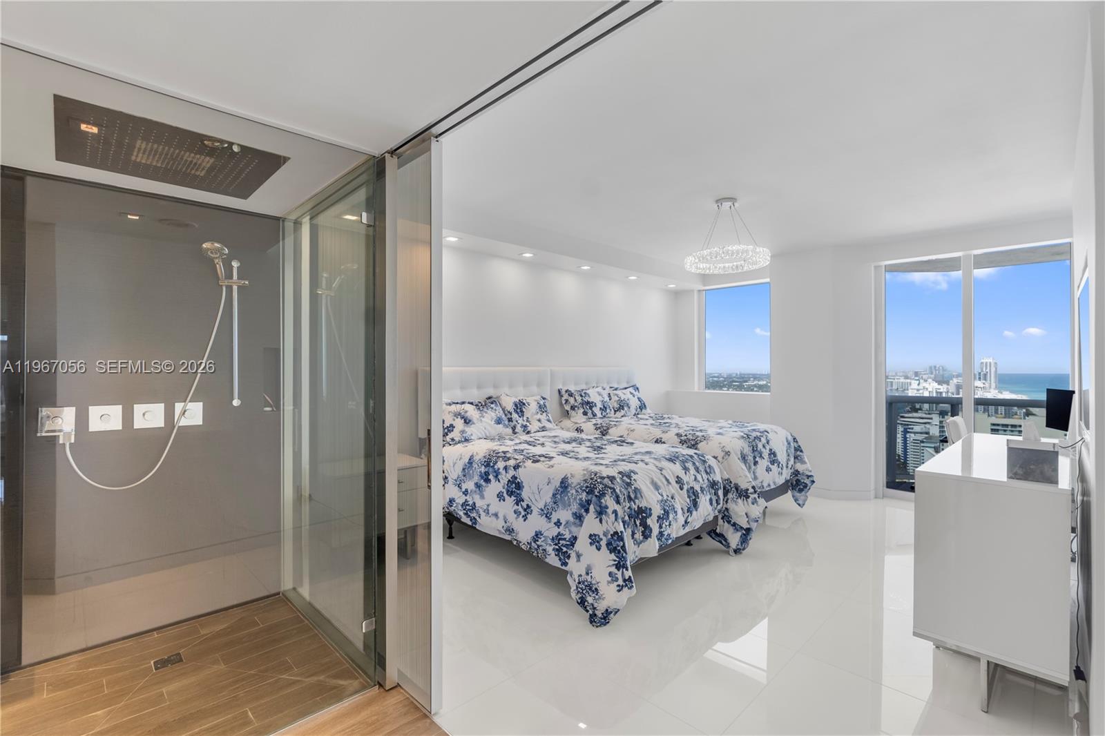 image Blue Diamond13