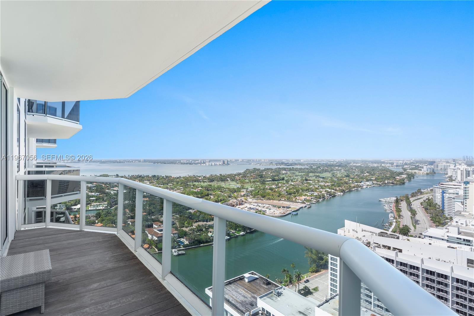 image Blue Diamond34