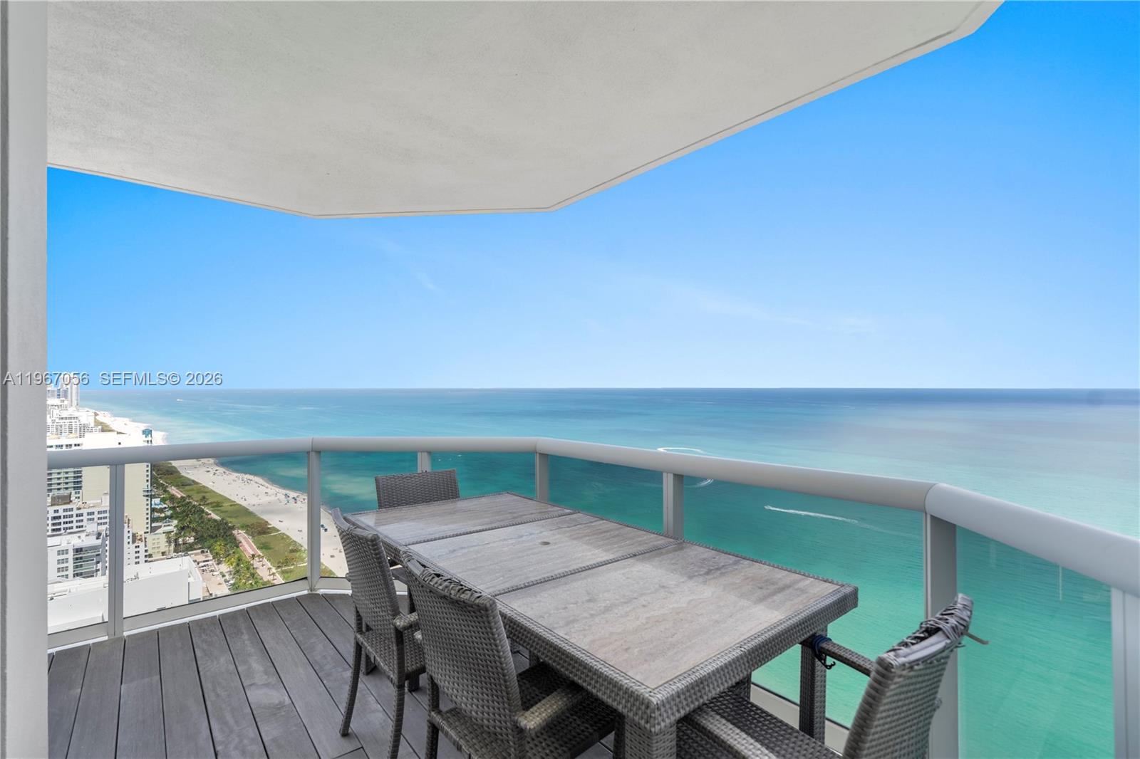 image Blue Diamond36