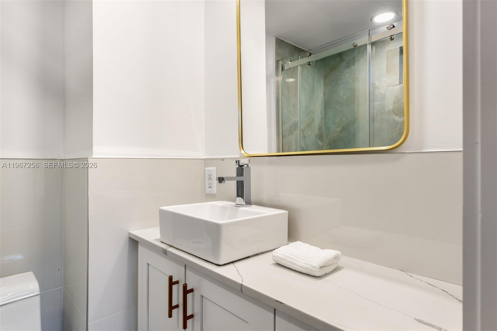 7031 SW 63rd Ct South Miami, FL 33143