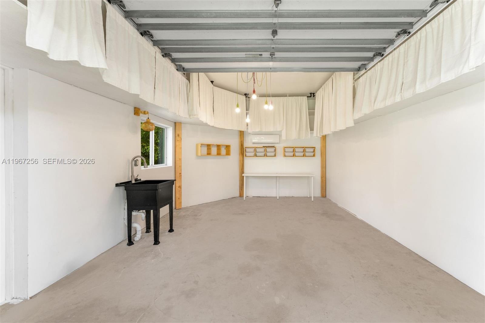 7031 SW 63rd Ct South Miami, FL 33143