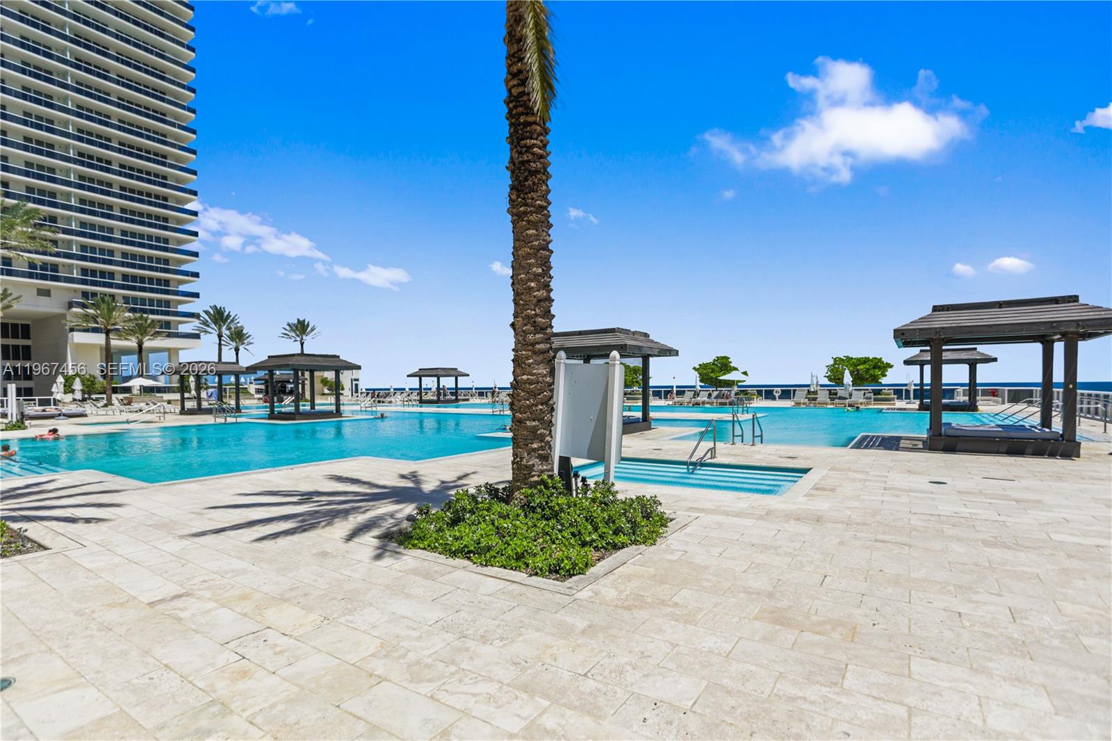 1850 S Ocean Dr #4109 Hallandale Beach, FL 33009