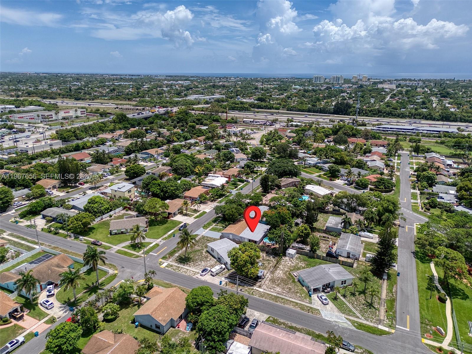 658 SW 1st Ct Boynton Beach, FL 33426