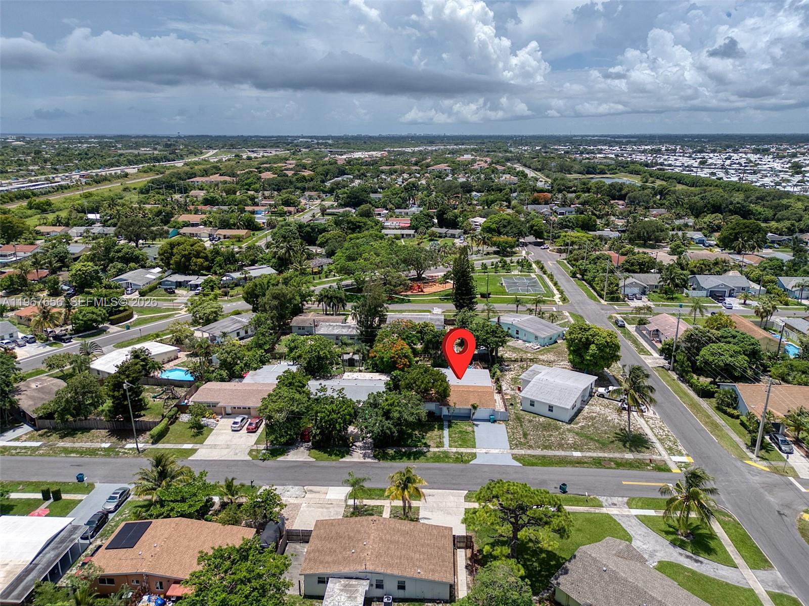 658 SW 1st Ct Boynton Beach, FL 33426