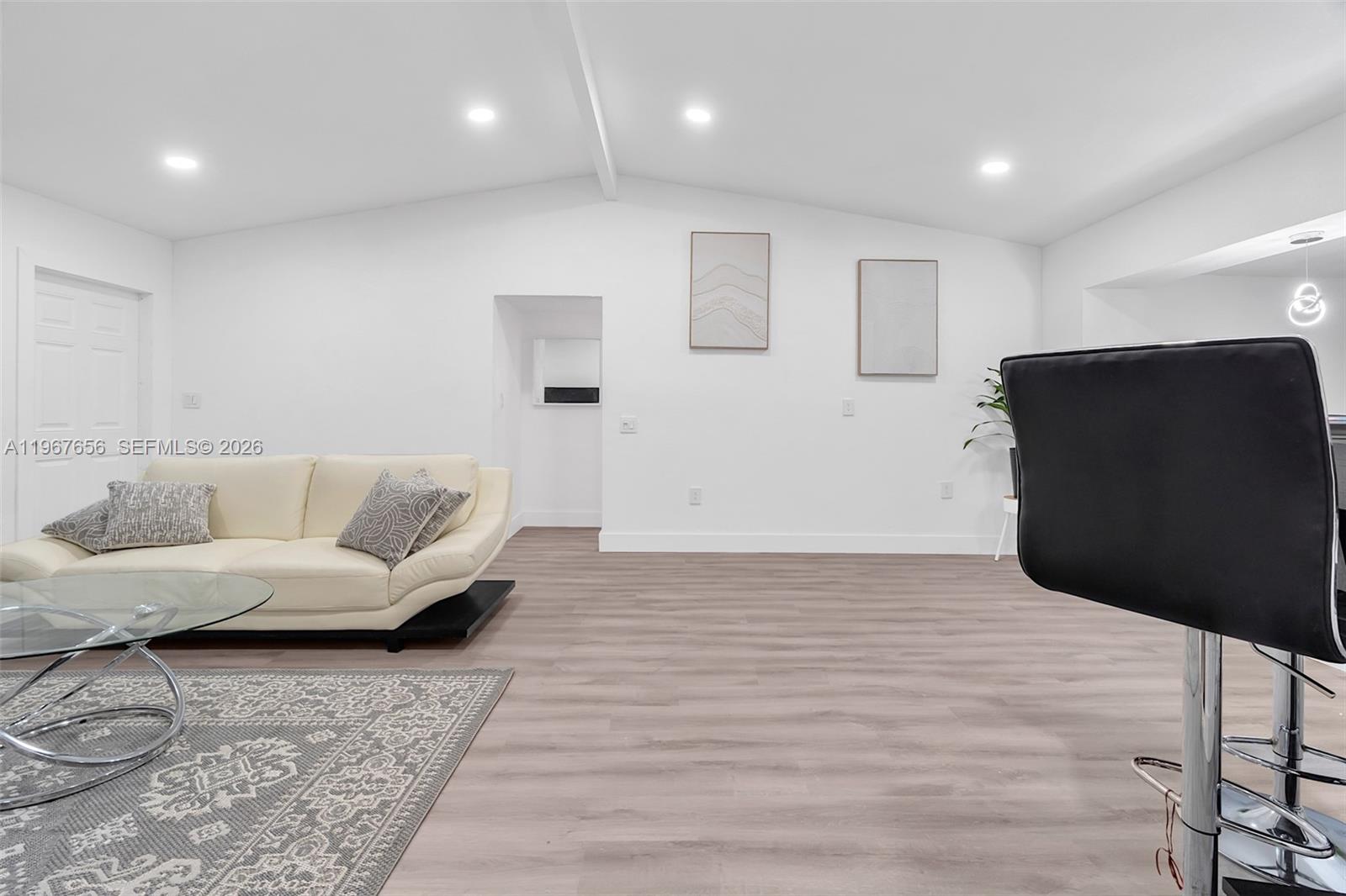 658 SW 1st Ct Boynton Beach, FL 33426