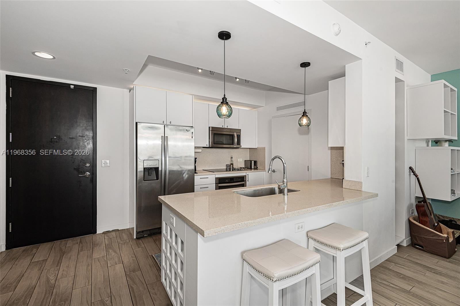 999 SW 1st Ave #3215 Miami, FL 33130