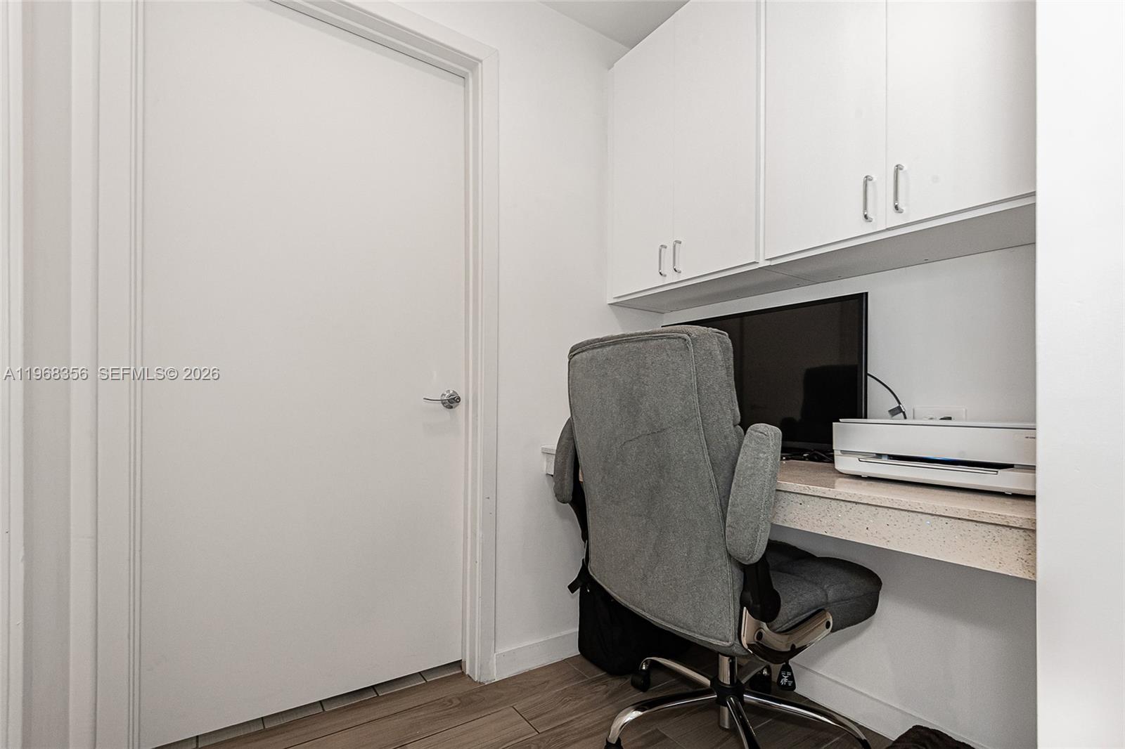 999 SW 1st Ave #3215 Miami, FL 33130