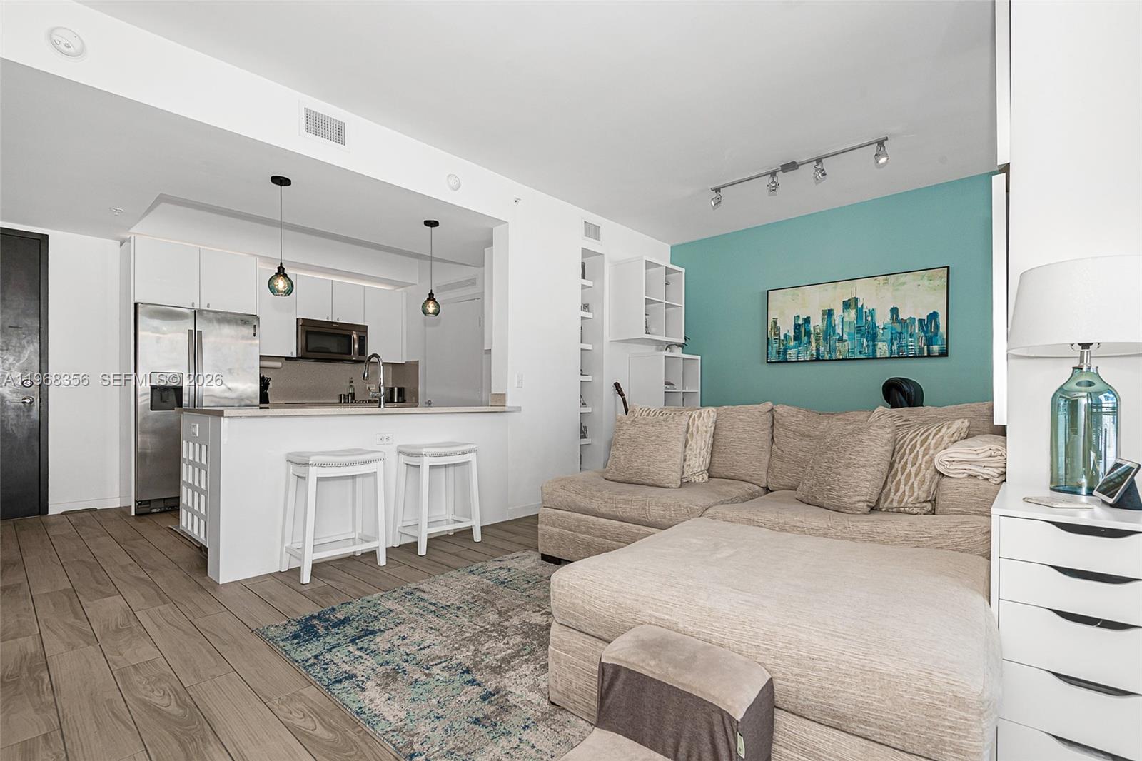 999 SW 1st Ave #3215 Miami, FL 33130