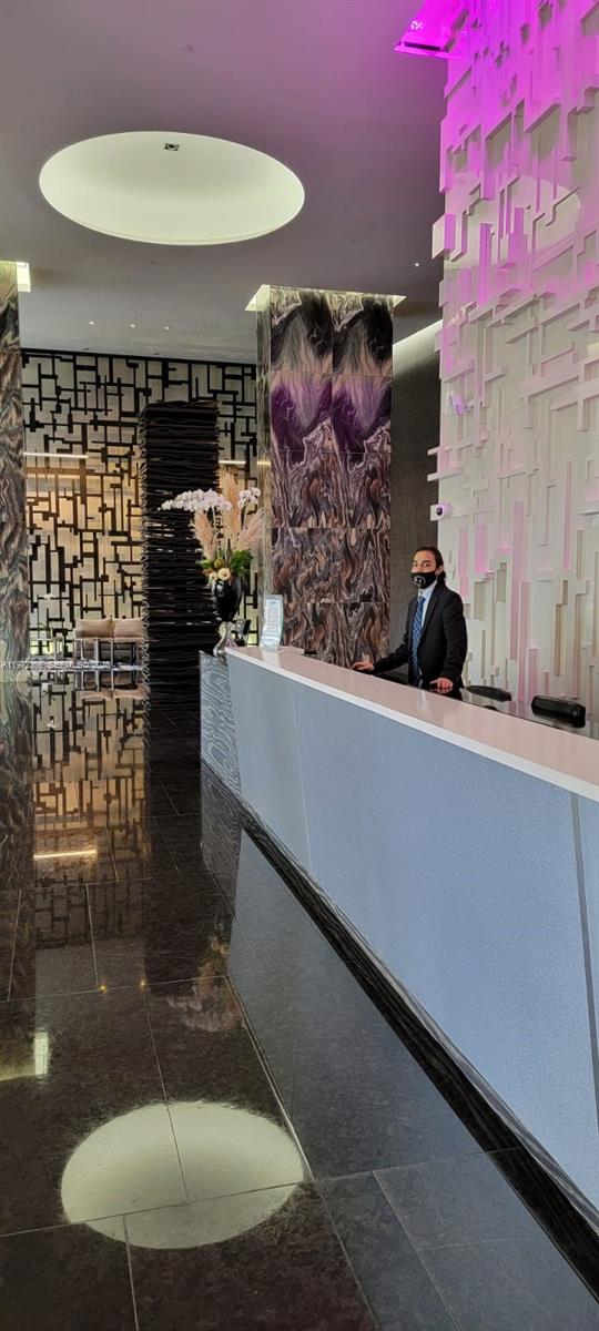 1850 S Ocean Dr #3007 Hallandale Beach, FL 33009