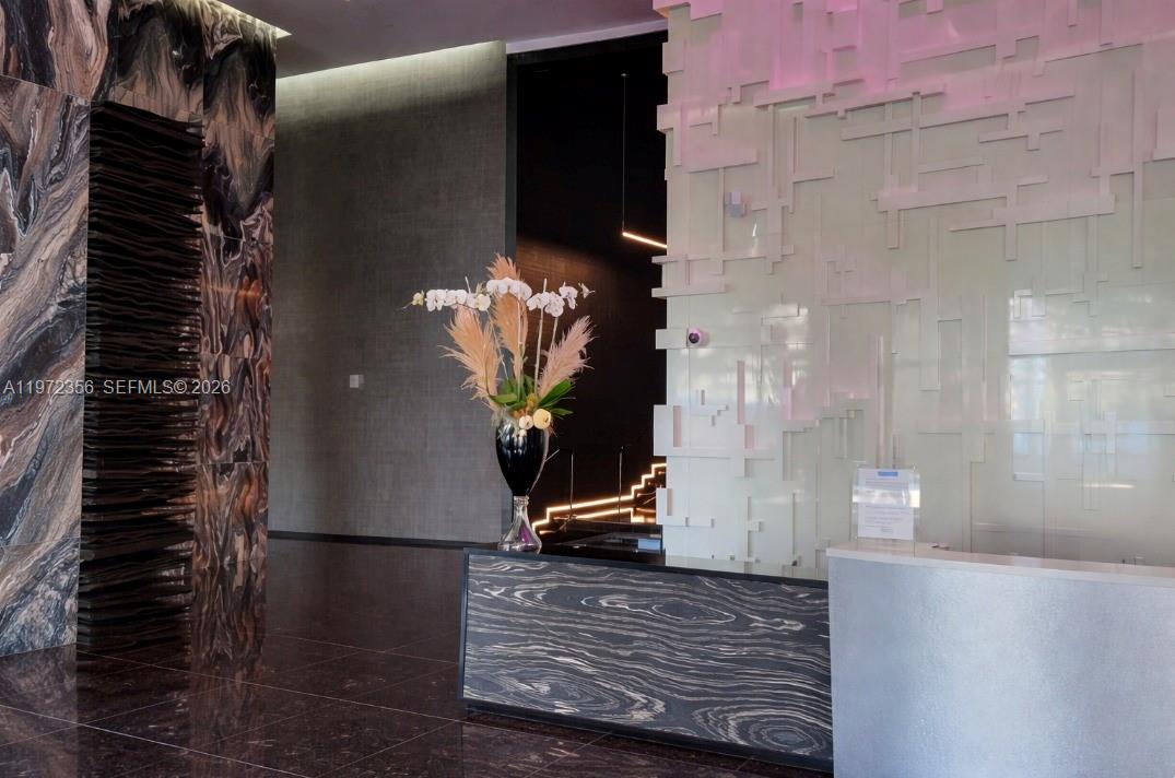 1850 S Ocean Dr #3007 Hallandale Beach, FL 33009