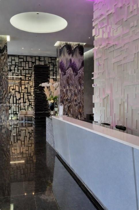 1850 S Ocean Dr #3007 Hallandale Beach, FL 33009