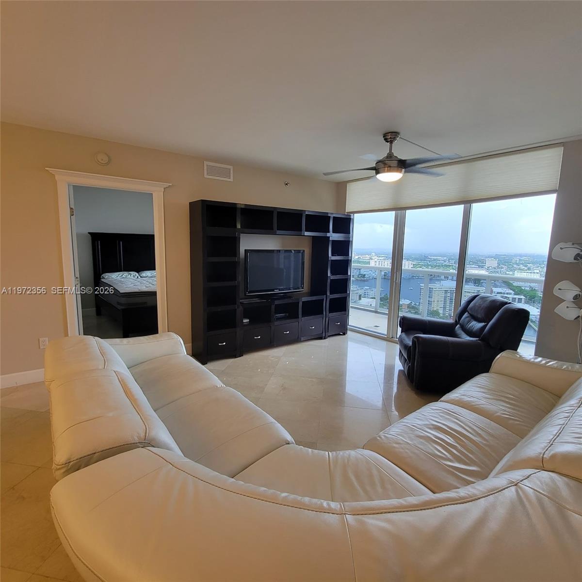 1850 S Ocean Dr #3007 Hallandale Beach, FL 33009