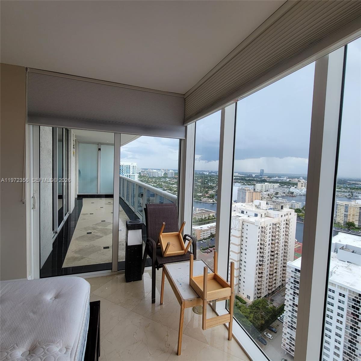 1850 S Ocean Dr #3007 Hallandale Beach, FL 33009