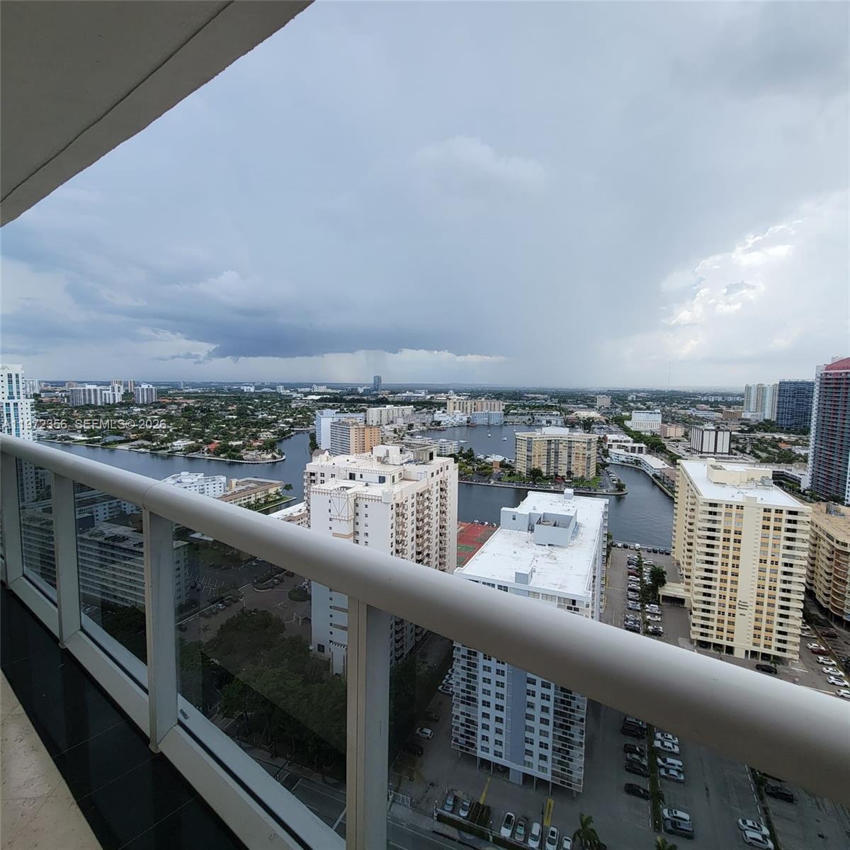 1850 S Ocean Dr #3007 Hallandale Beach, FL 33009