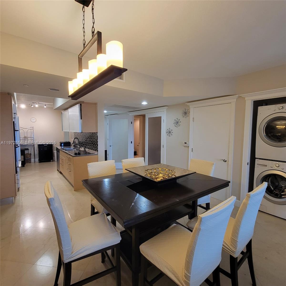 1850 S Ocean Dr #3007 Hallandale Beach, FL 33009