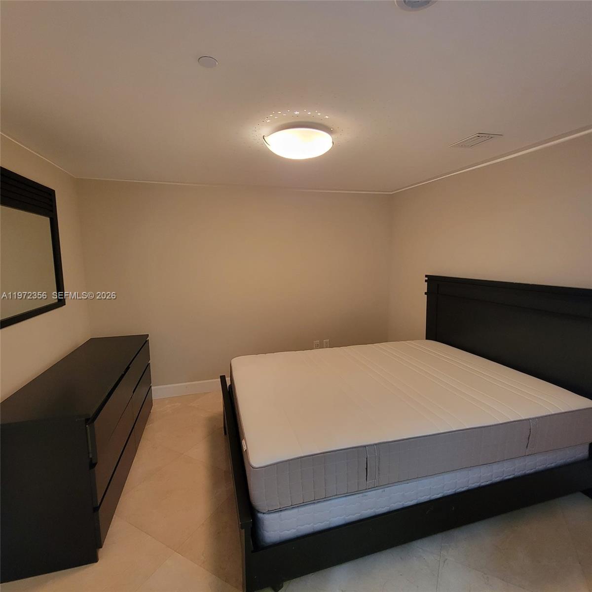 1850 S Ocean Dr #3007 Hallandale Beach, FL 33009