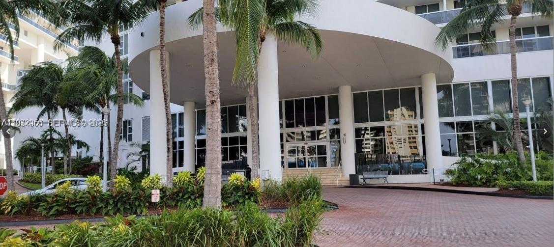 1850 S Ocean Dr #3007 Hallandale Beach, FL 33009