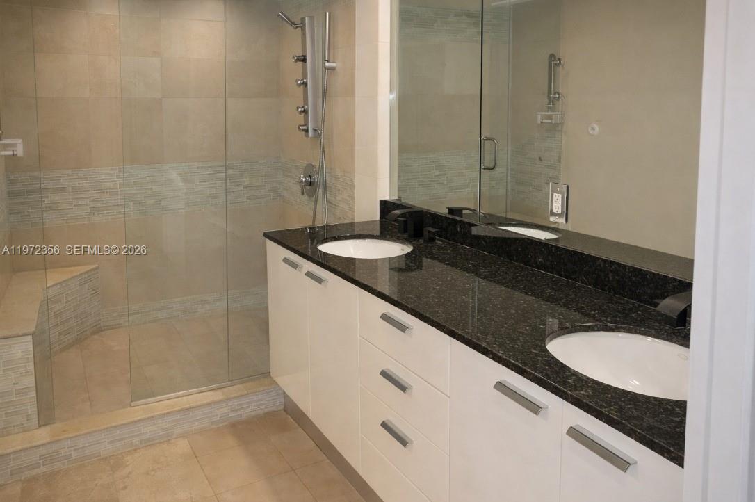 1850 S Ocean Dr #3007 Hallandale Beach, FL 33009