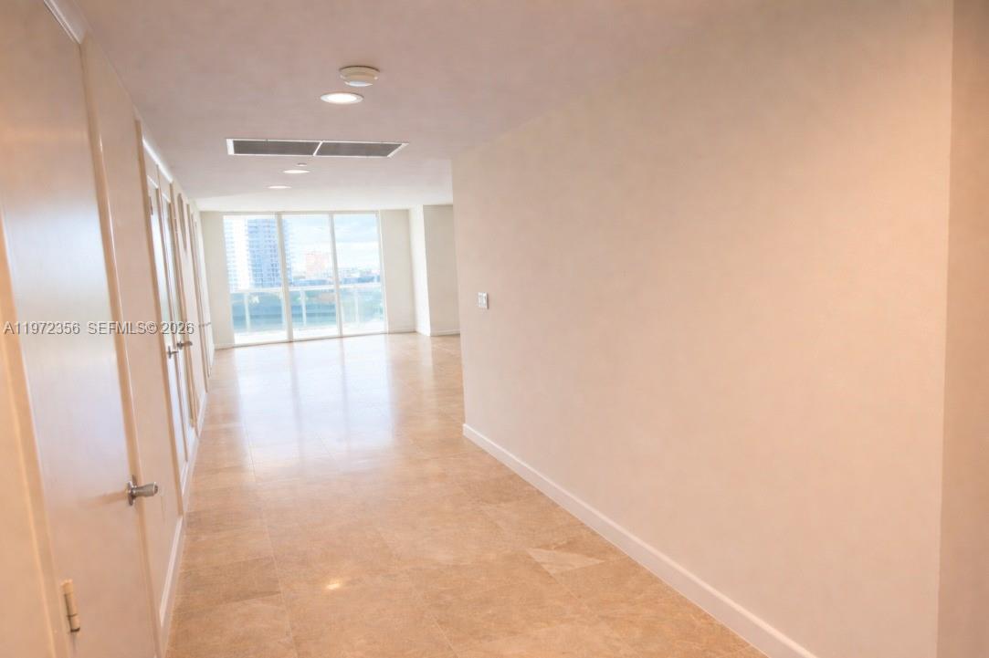 1850 S Ocean Dr #3007 Hallandale Beach, FL 33009