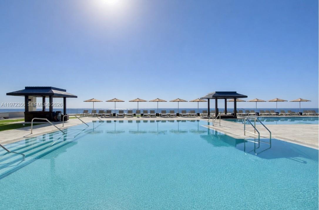 1850 S Ocean Dr #3007 Hallandale Beach, FL 33009