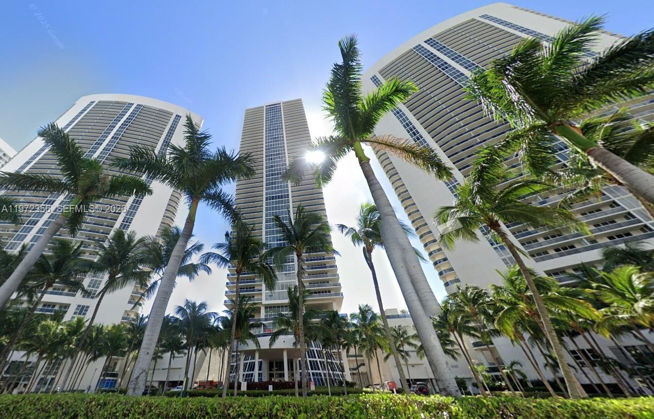 1850 S Ocean Dr #3007 Hallandale Beach, FL 33009