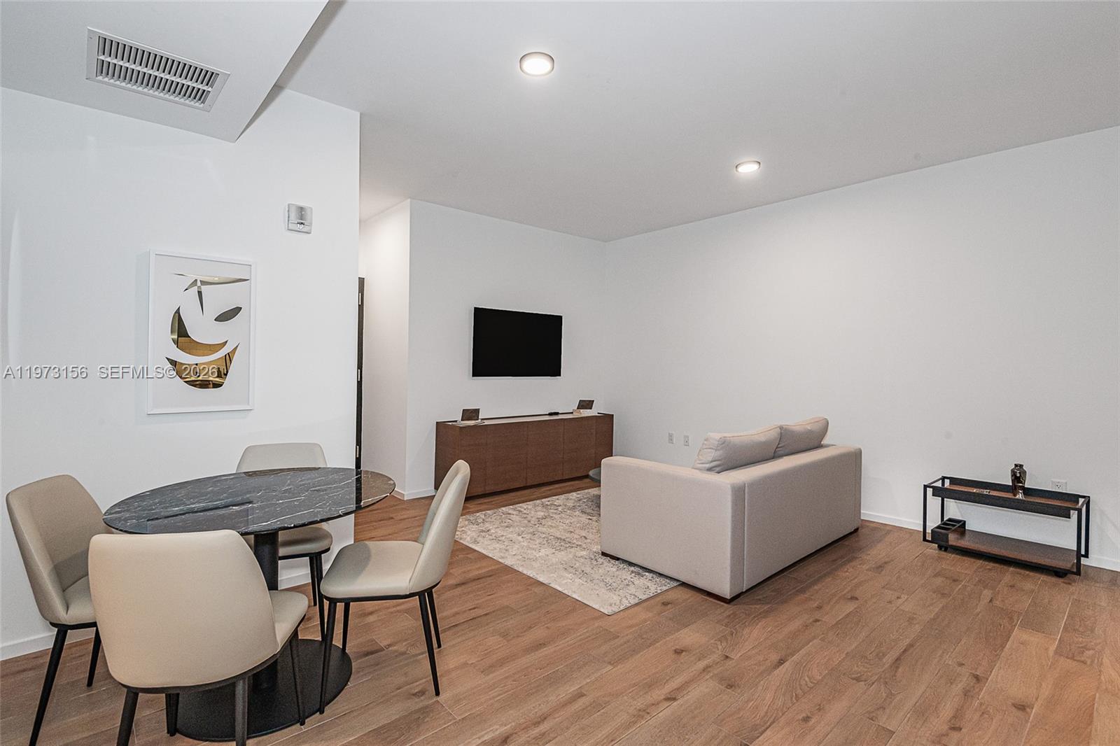 image The Elser Hotel & Residences8