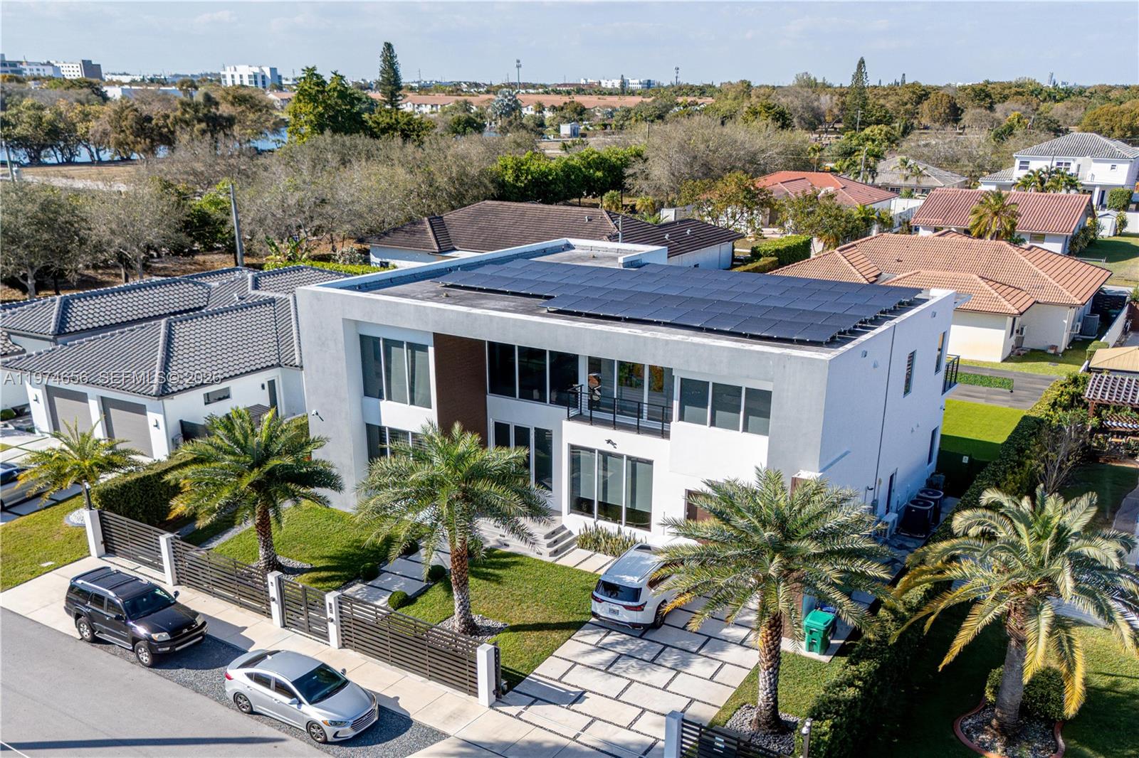 10181 NW 27th St Doral, FL 33172