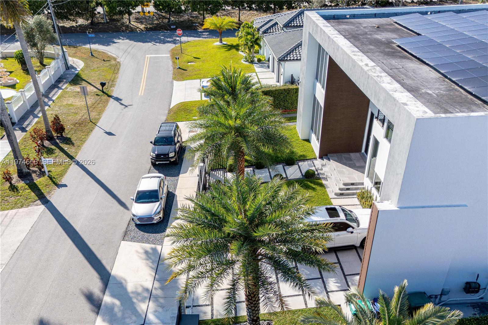 10181 NW 27th St Doral, FL 33172