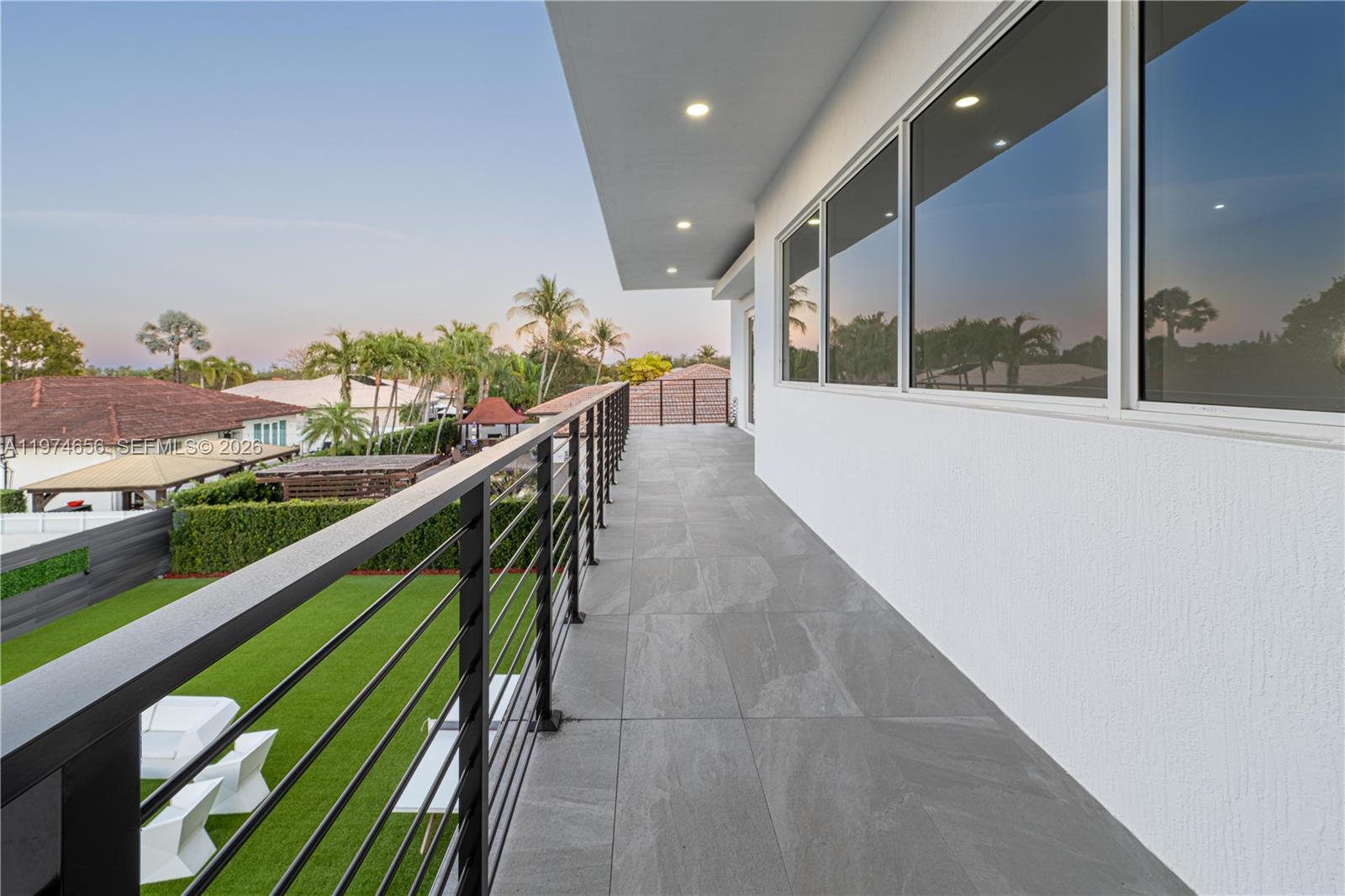 10181 NW 27th St Doral, FL 33172