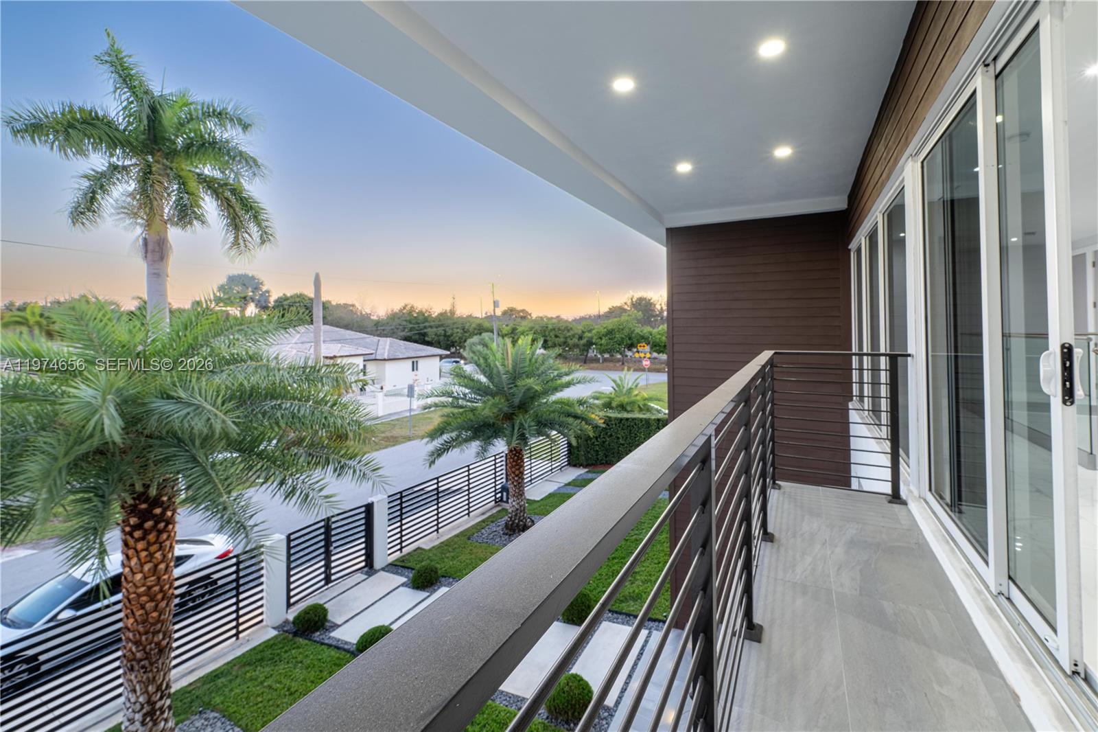 10181 NW 27th St Doral, FL 33172