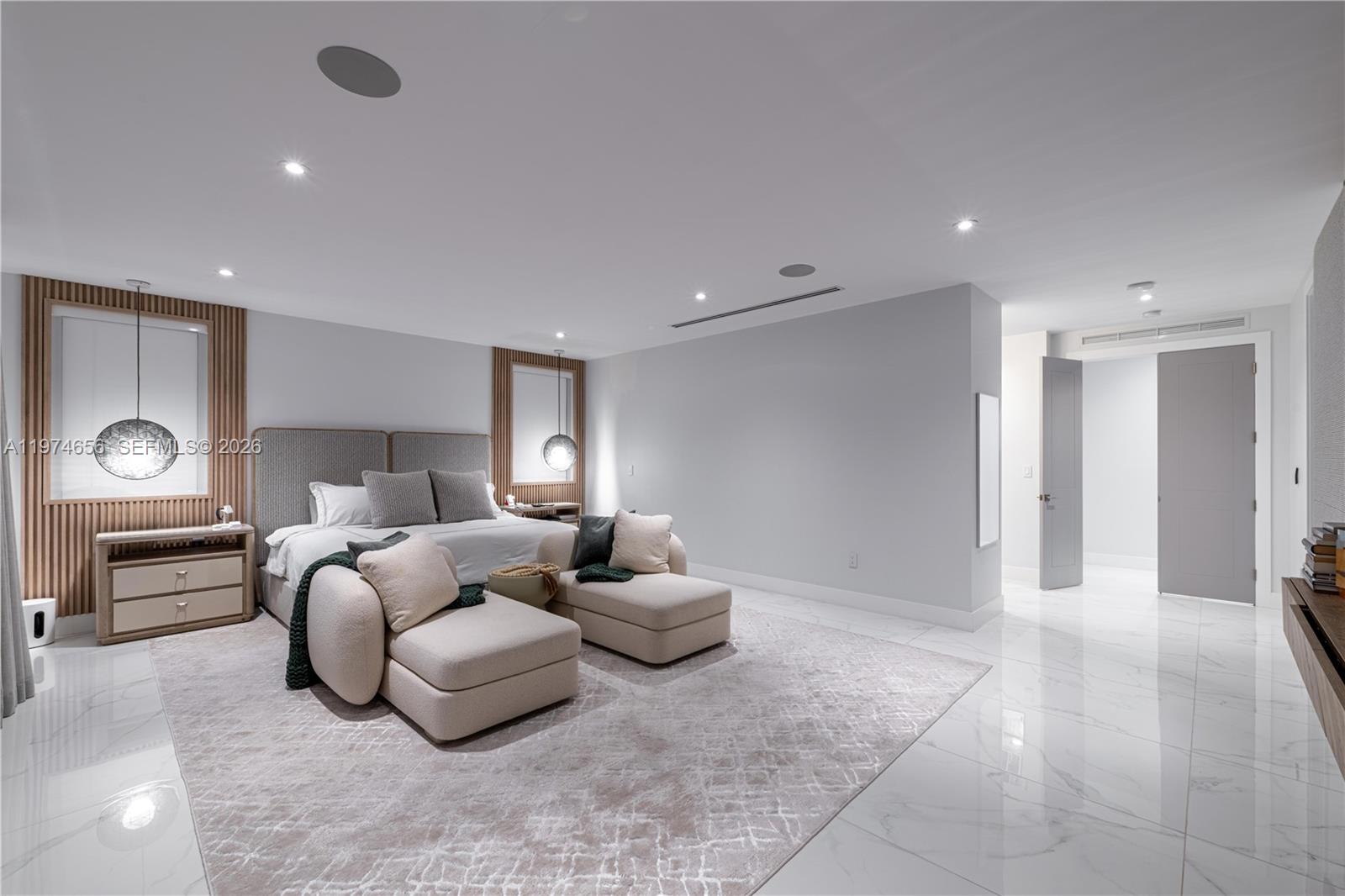 10181 NW 27th St Doral, FL 33172