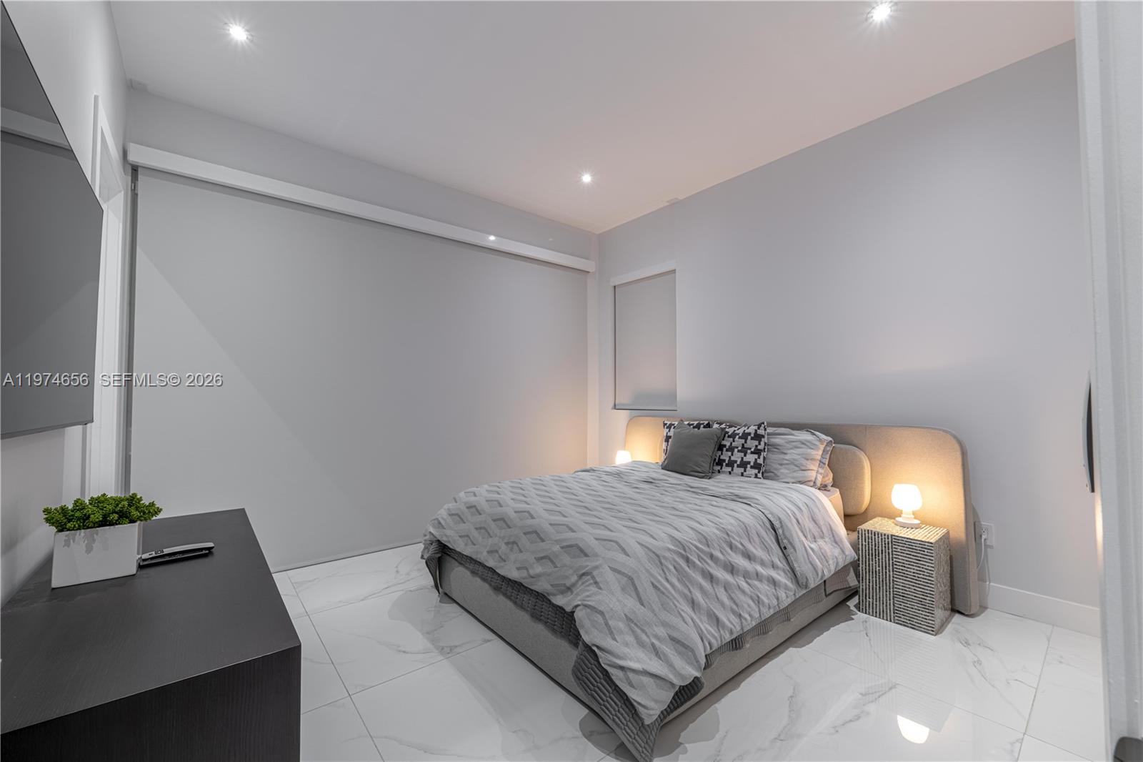 10181 NW 27th St Doral, FL 33172