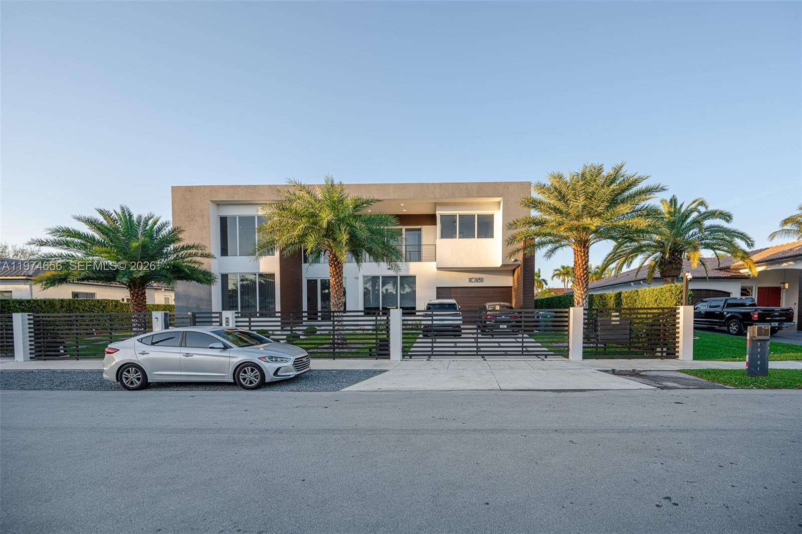 10181 NW 27th St Doral, FL 33172