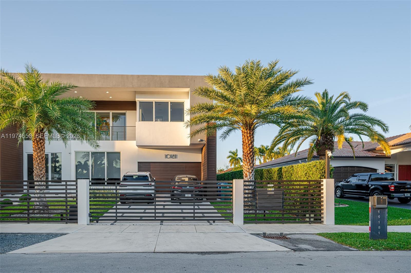 10181 NW 27th St Doral, FL 33172