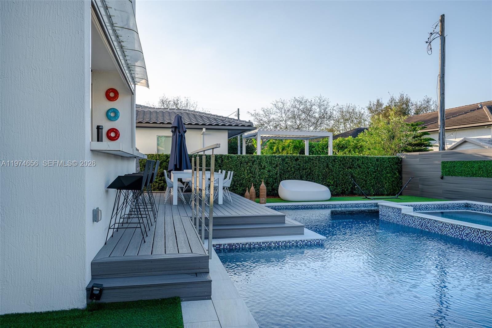 10181 NW 27th St Doral, FL 33172