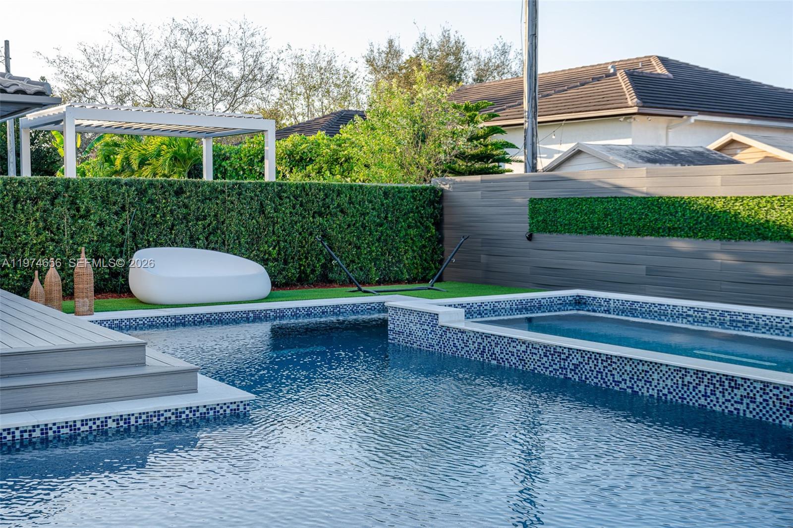 10181 NW 27th St Doral, FL 33172