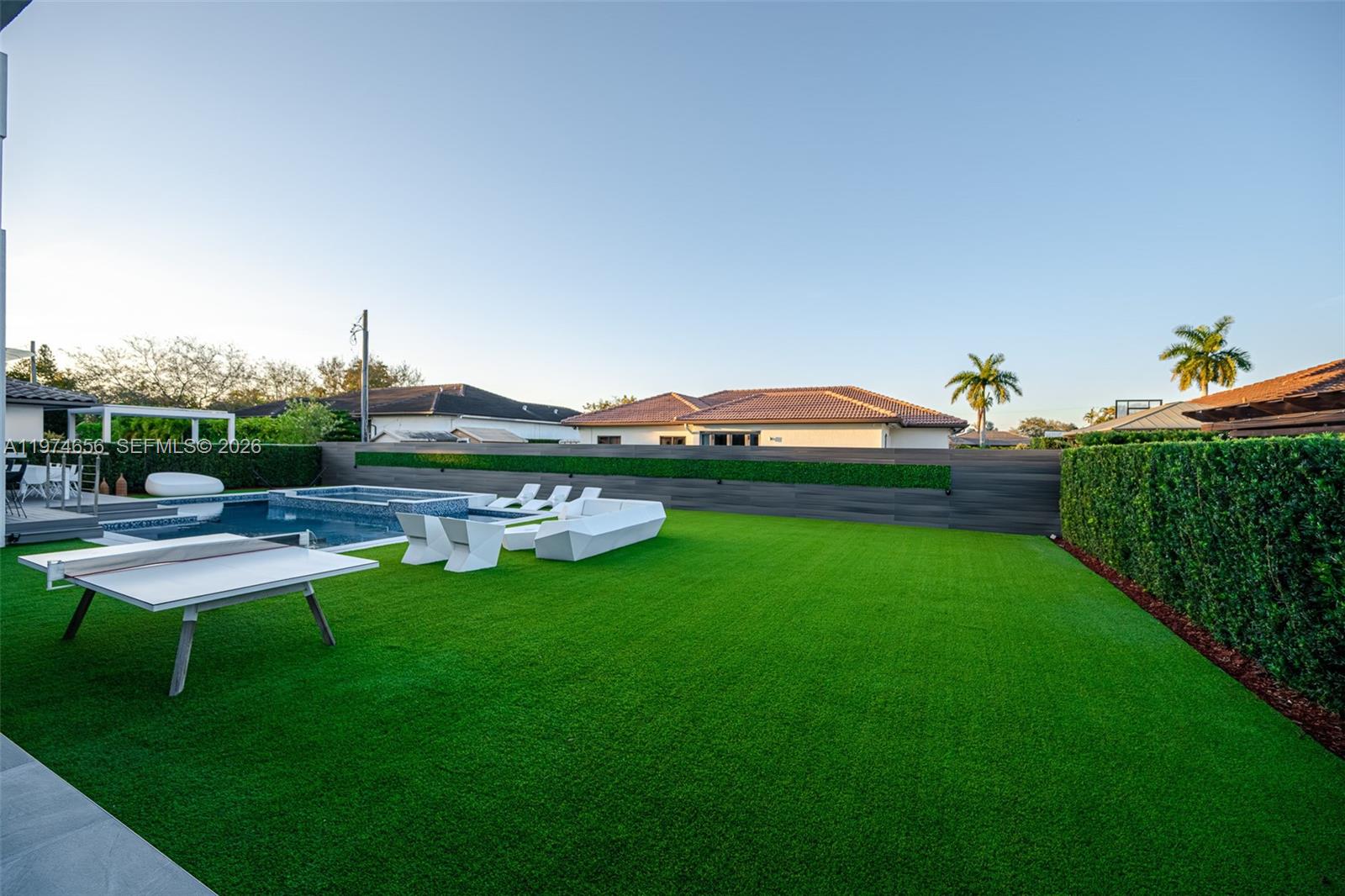 10181 NW 27th St Doral, FL 33172