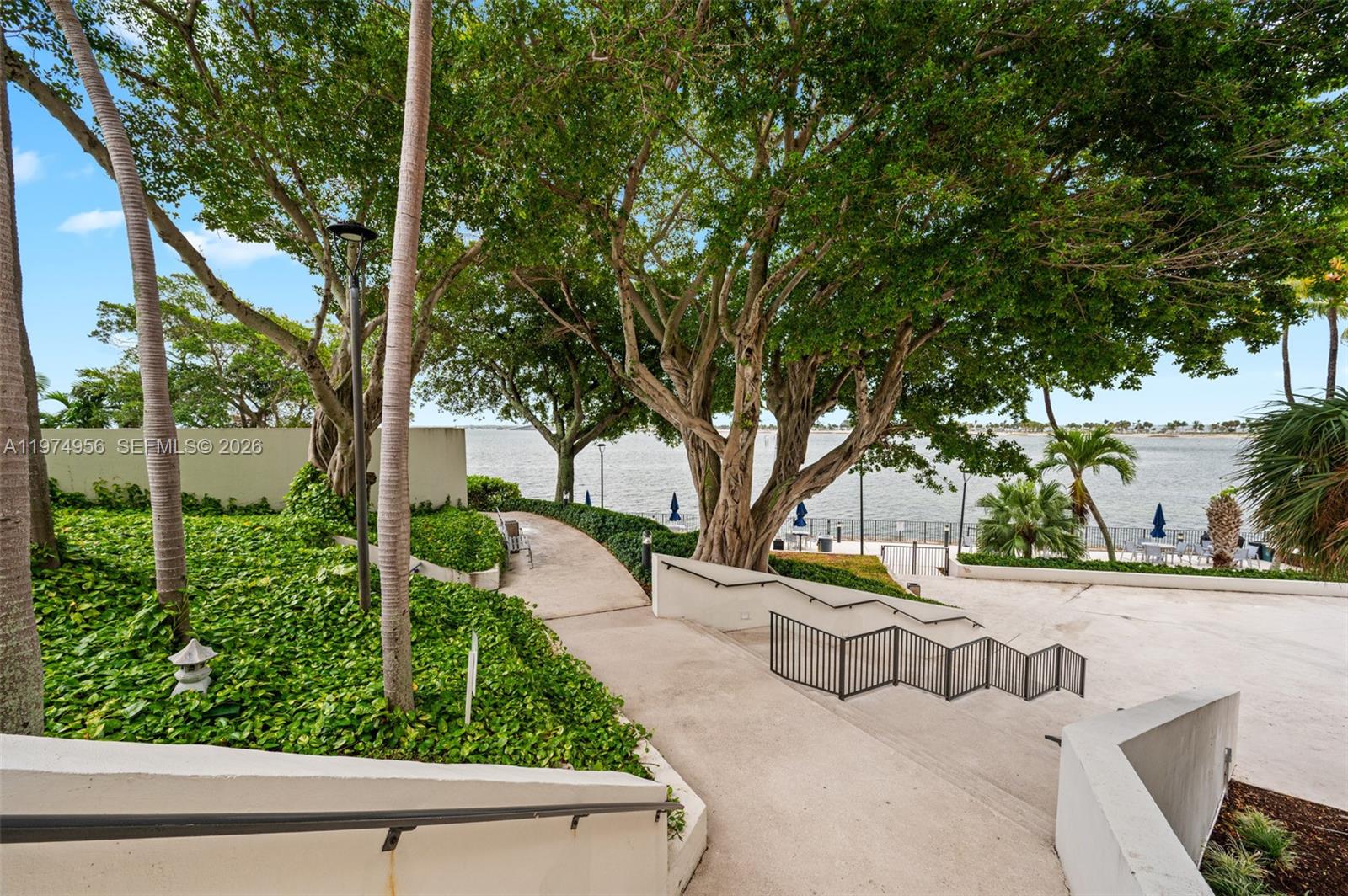 2333 Brickell Ave #1909 Miami, FL 33129