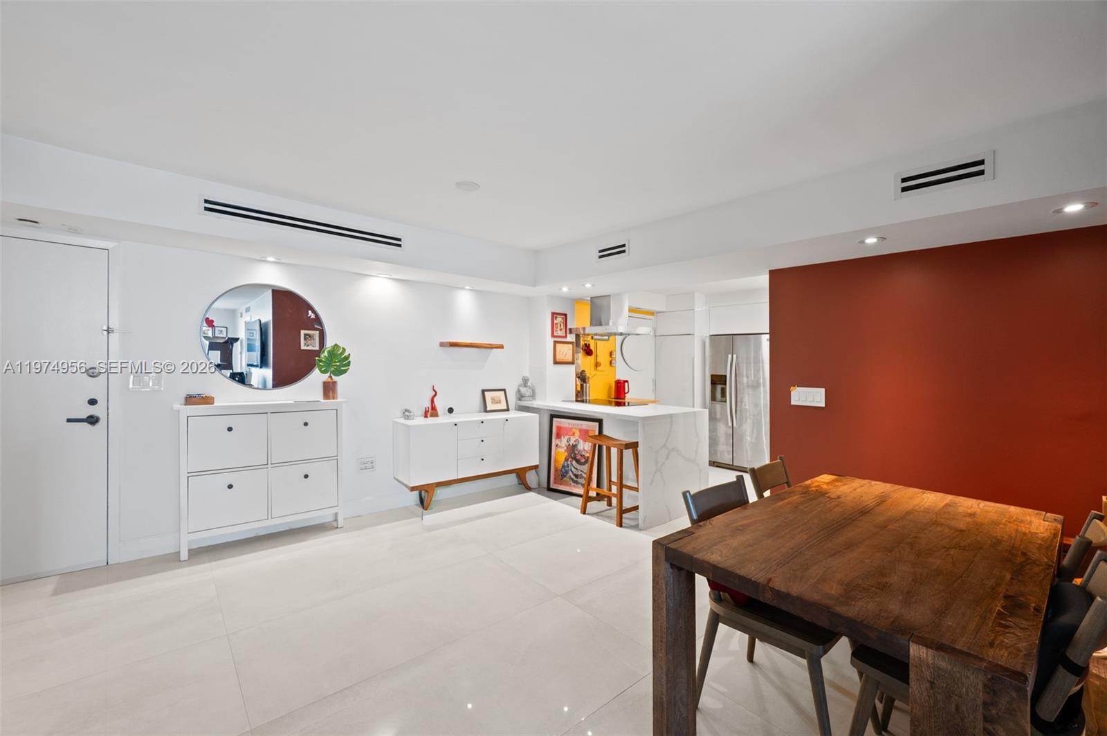 2333 Brickell Ave #1909 Miami, FL 33129