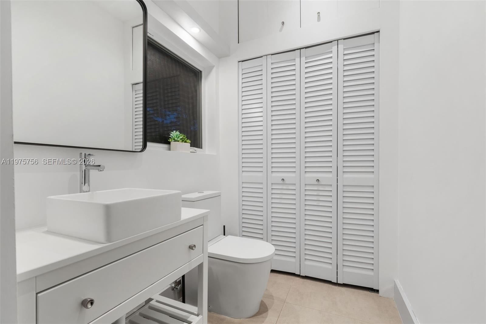 4800 Bay Pt Rd Miami, FL 33137