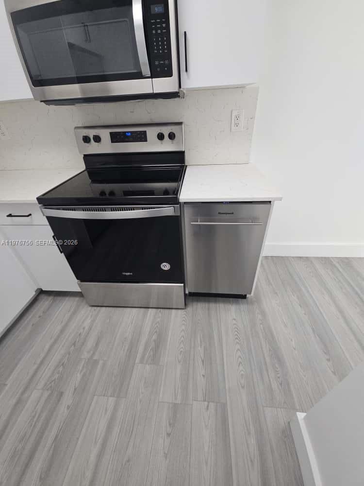 8101 Crespi Blvd #503 Miami Beach, FL 33141