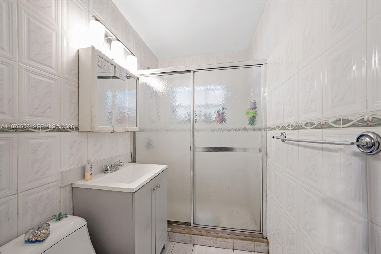 1385 NE 130th St North Miami, FL 33161