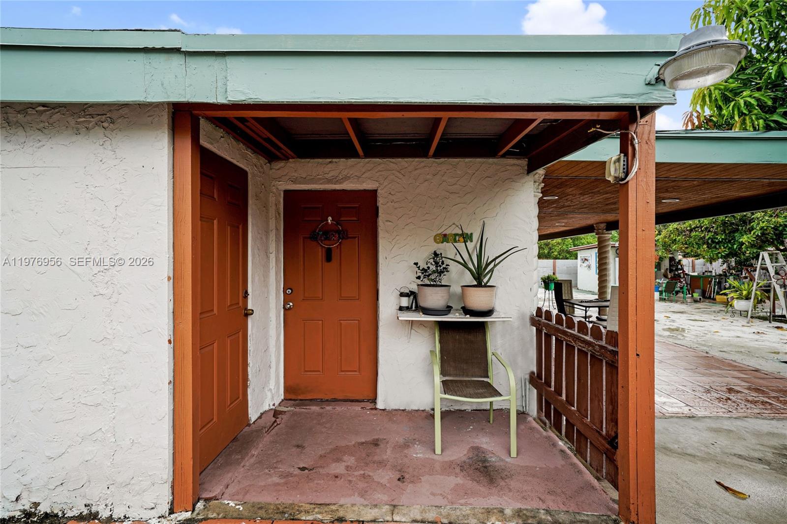 1385 NE 130th St North Miami, FL 33161