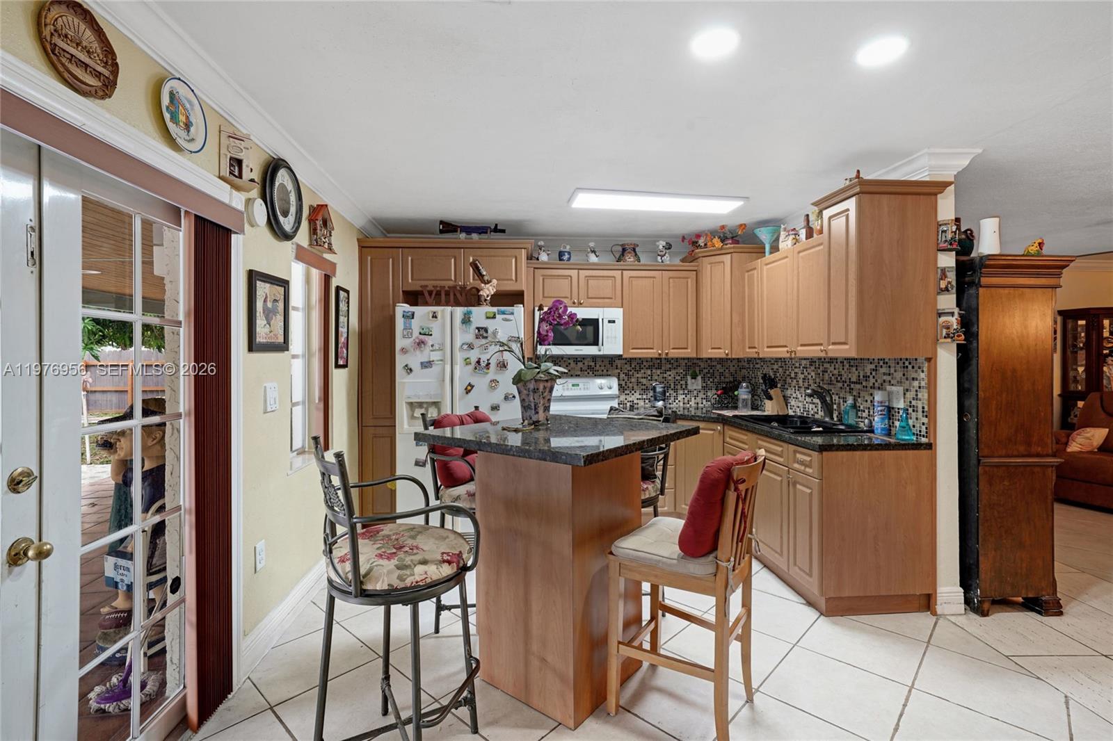 1385 NE 130th St North Miami, FL 33161