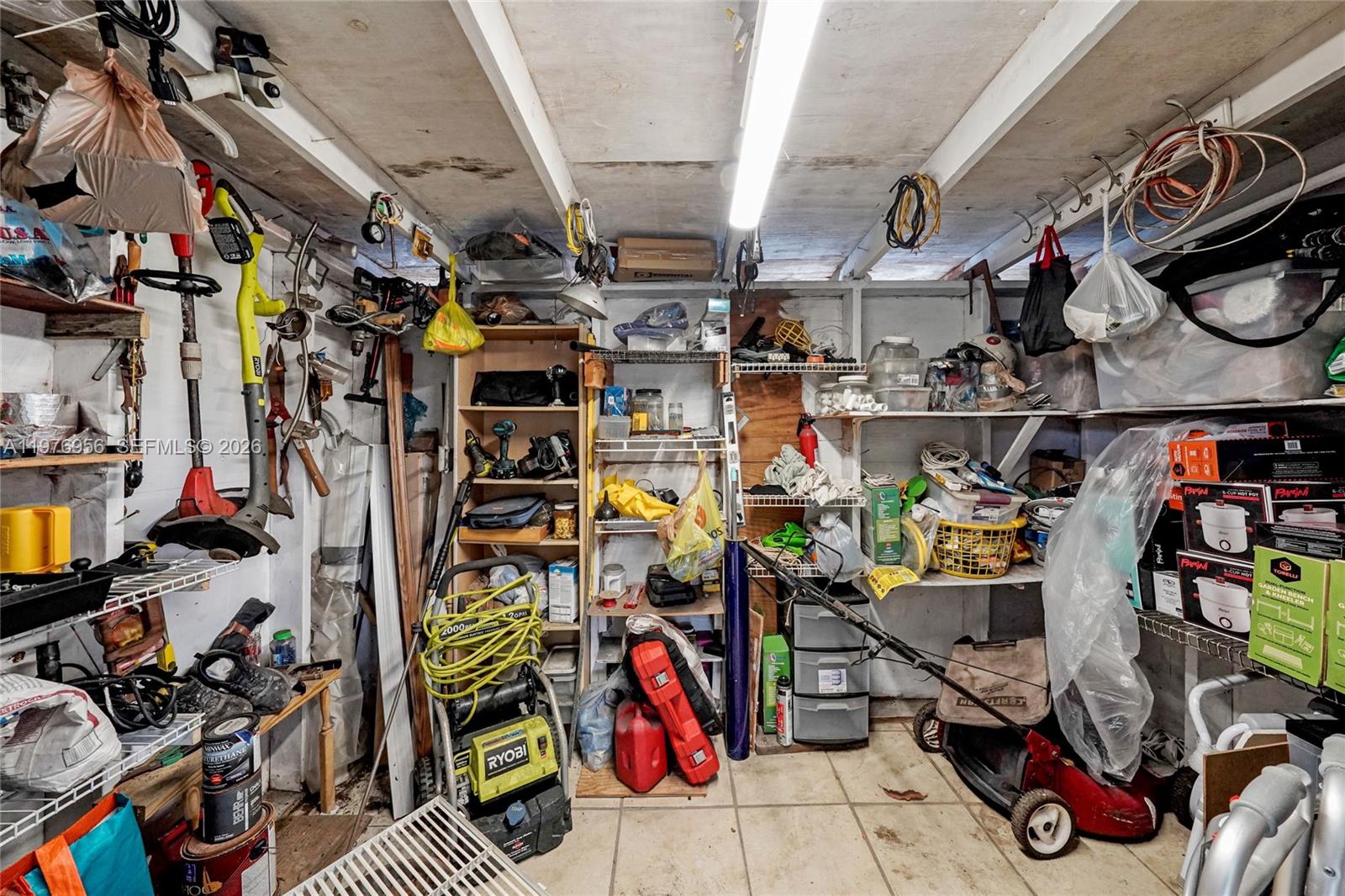 1385 NE 130th St North Miami, FL 33161