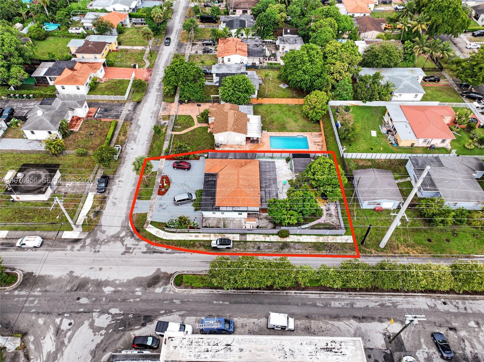 1385 NE 130th St North Miami, FL 33161