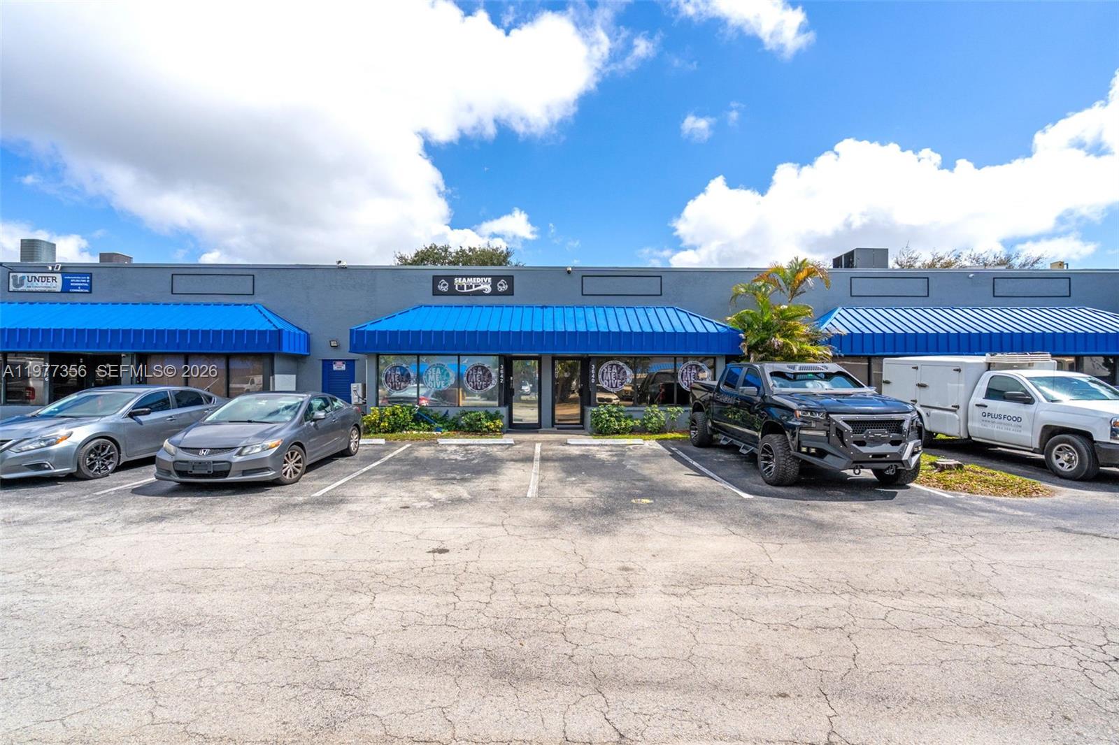 3640 NW 16th St #7B & 8B