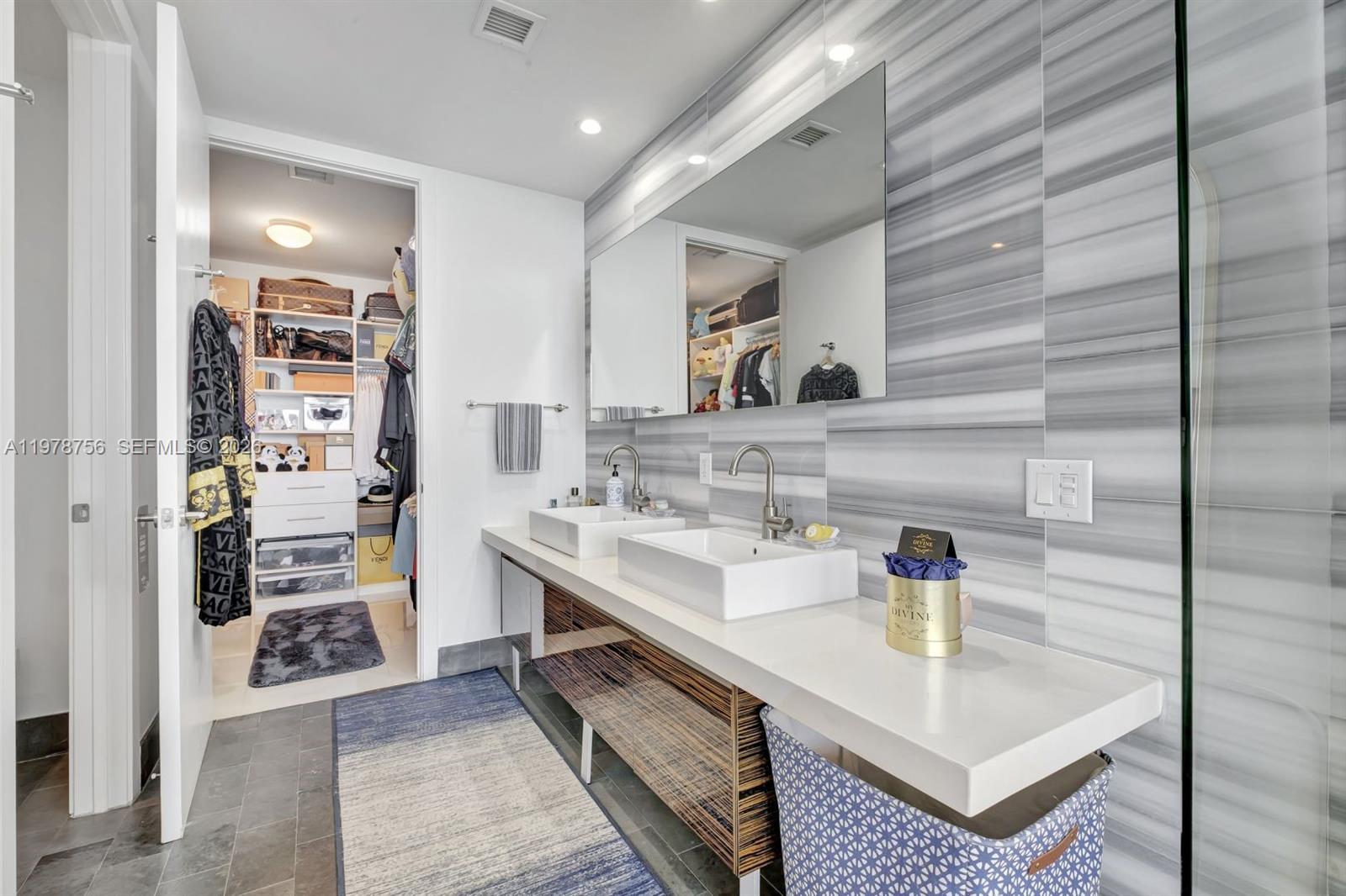 image Marquis Residences24