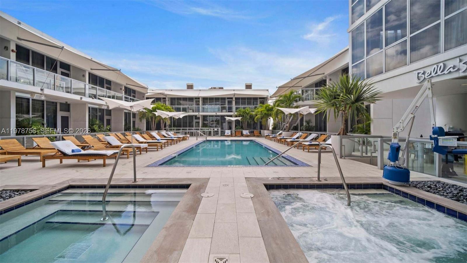 image Marquis Residences37