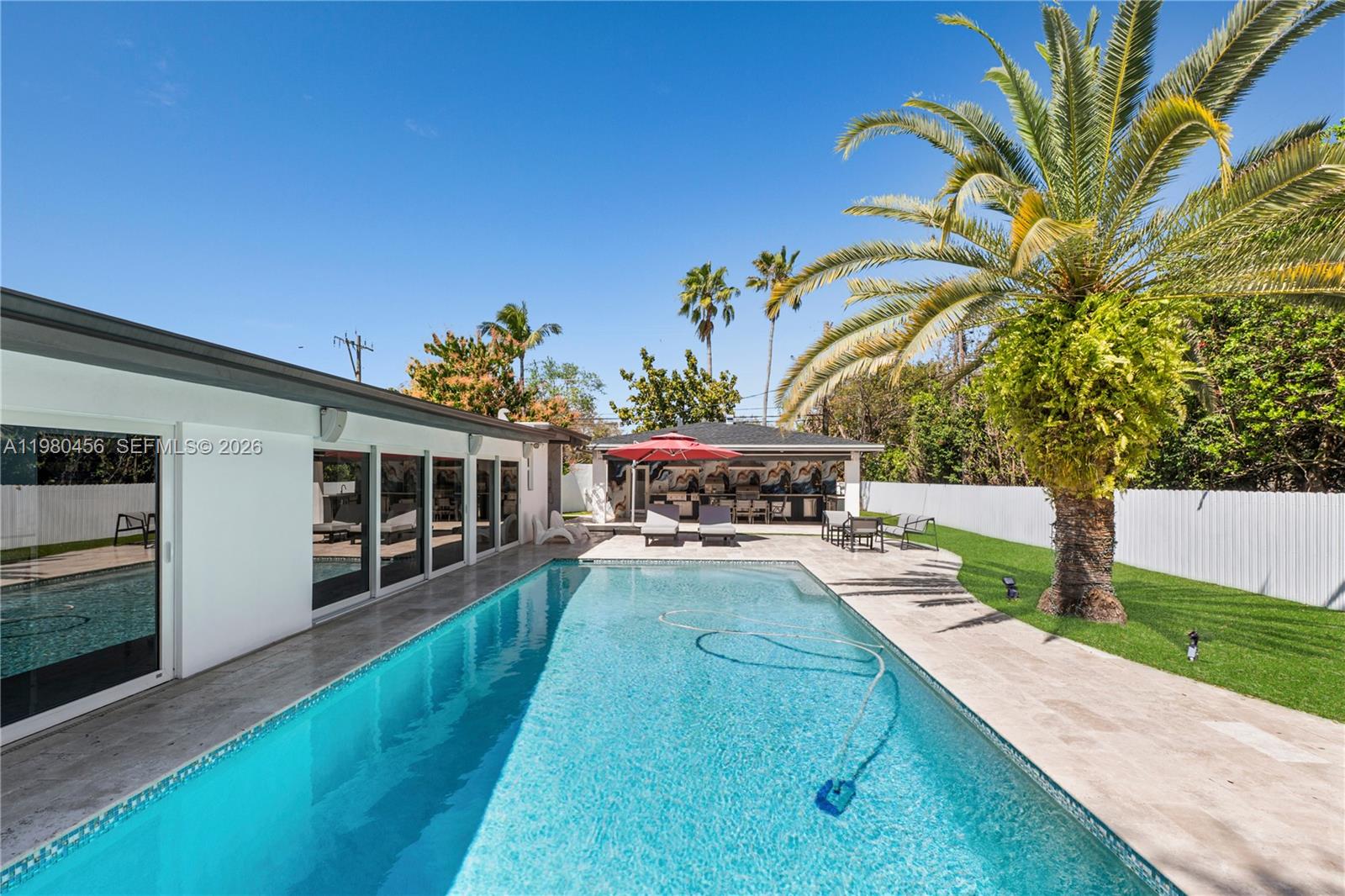 12401 SW 72nd Ave Pinecrest, FL 33156